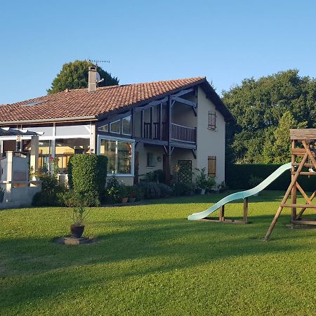 Grande Maison Familiale Serres-Gaston エクステリア 写真